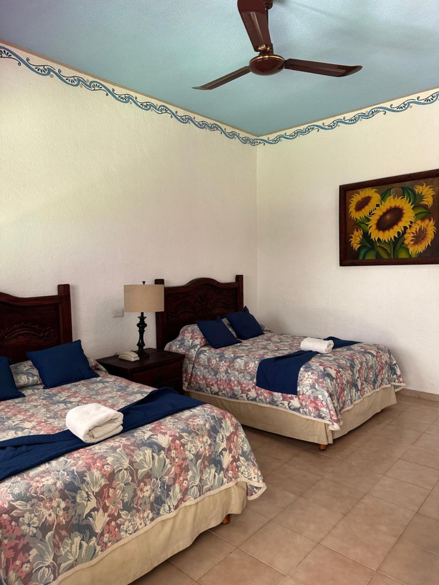 Hotel Zaci Valladolid  Bagian luar foto