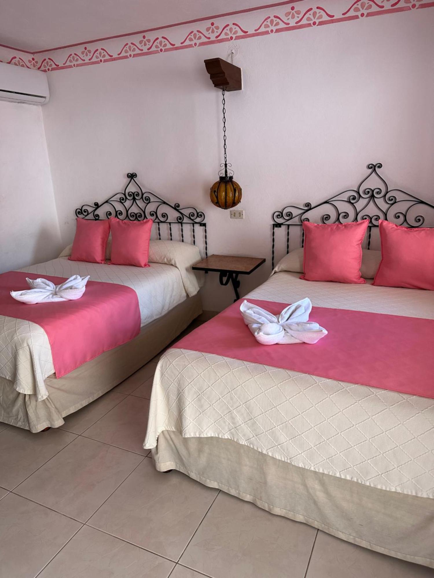 Hotel Zaci Valladolid  Bagian luar foto